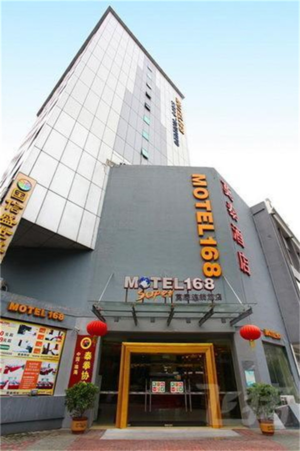 珠海莫泰酒店(柠溪路店)珠海感应门禁 维修地弹簧门